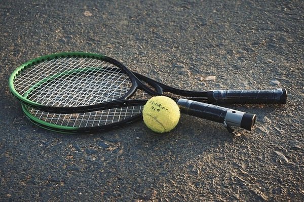 Raquettes tennis head : trouvez votre modèle idéal et abordable